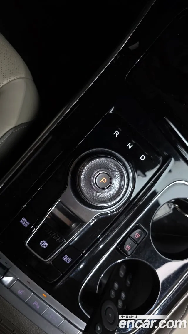 Kia Carnival 4th Gen — Фото автомобиля 9