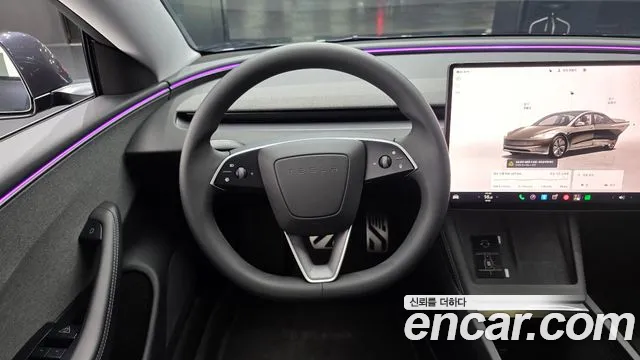 Tesla Model 3 — Фото автомобиля 19