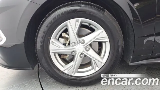 Hyundai Sonata Sonata (DN8) 2.0 LPG(Для проката) — Фото автомобиля 5