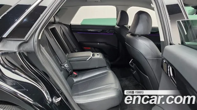 Hyundai Grandeur GN7 — Фото автомобиля 11