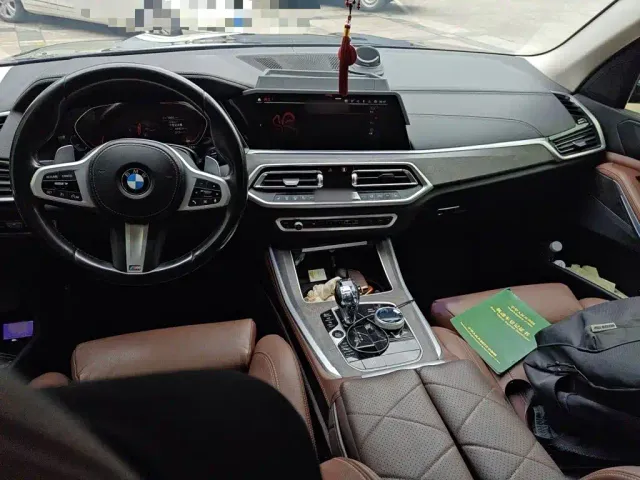 BMW X5 — Фото автомобиля 12