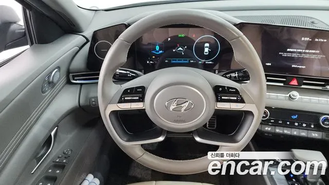 Hyundai AVANTE Avante (CN7) — Фото автомобиля 13