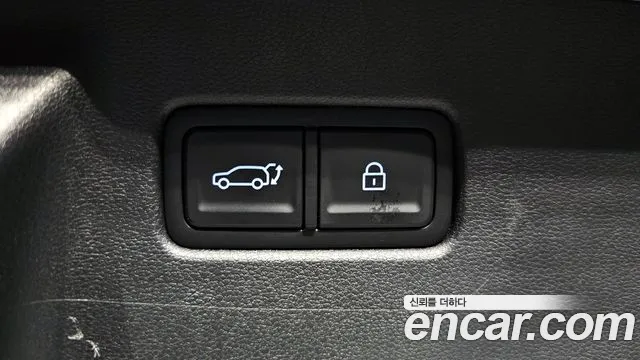 Hyundai Santafe Santa Fe (MX5) Бензин 2.5T 2WD — Фото автомобиля 20