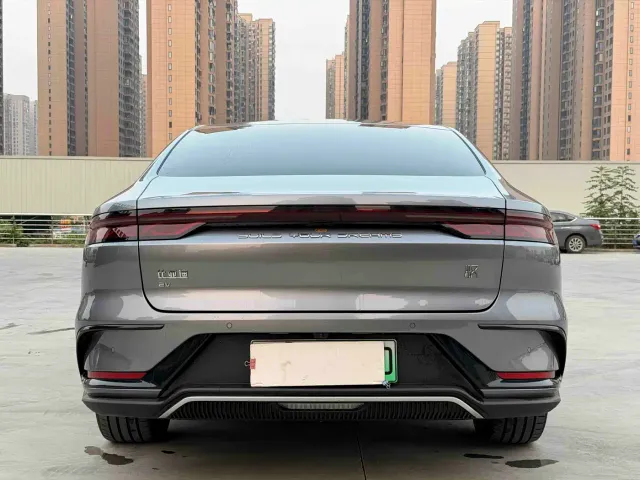 BYD Han — Фото автомобиля 5