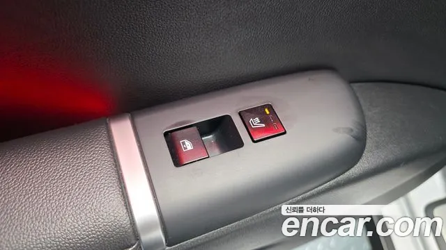 Hyundai Grandeur Grandeur (GN7) 3.5 LPG 2WD (Такси) — Фото автомобиля 16