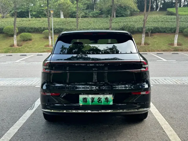 Changan Qiyuan Q07 — Фото автомобиля 5