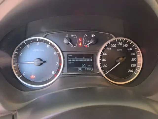 Nissan Sylphy — Фото автомобиля 11