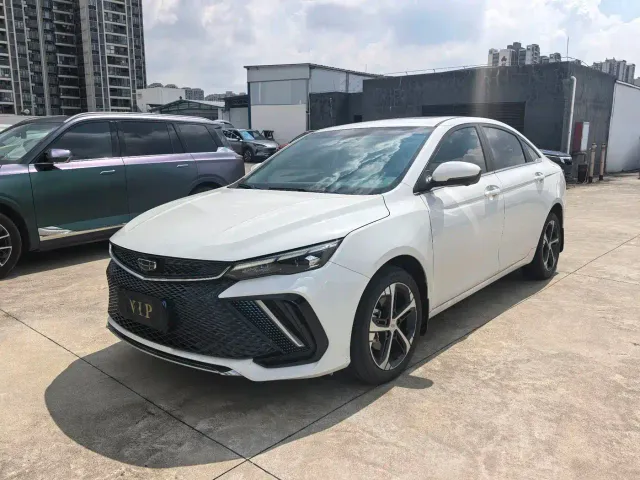 Фотография автомобиля — Geely Emgrand L