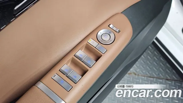 Hyundai Grandeur Grandeur (GN7) — Фото автомобиля 27