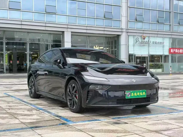 Dongfeng eπ 007 — Фото автомобиля 3