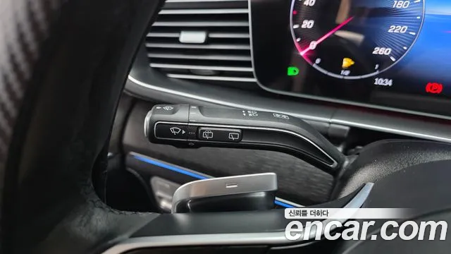 Mercedes-Benz GLE-Class — Фото автомобиля 29