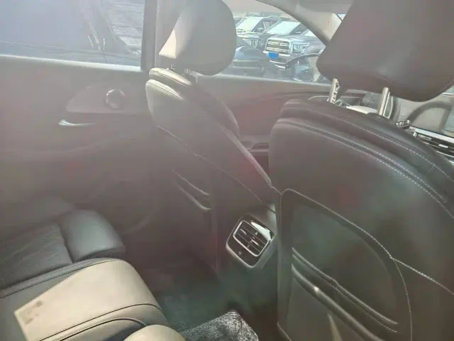 Chery Arrizo 8 — Фото автомобиля 13