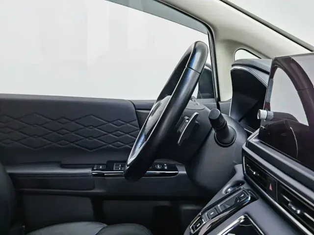 Honda Elysion — Фото автомобиля 22