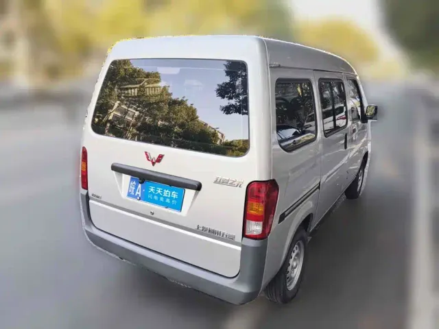 Wuling Zhiguang — Фото автомобиля 2