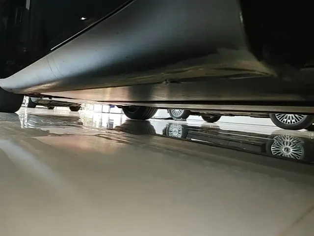 Tesla Model Y — Фото автомобиля 21