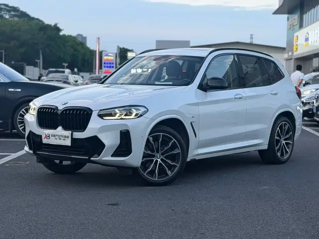 Фотография автомобиля — BMW X3