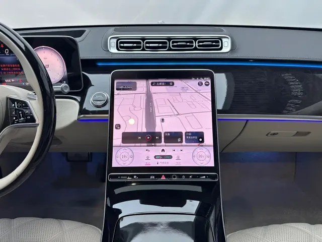 Mercedes-Benz Maybach S-Class — Фото автомобиля 21
