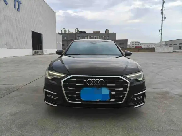 Audi A6L — Фото автомобиля 2