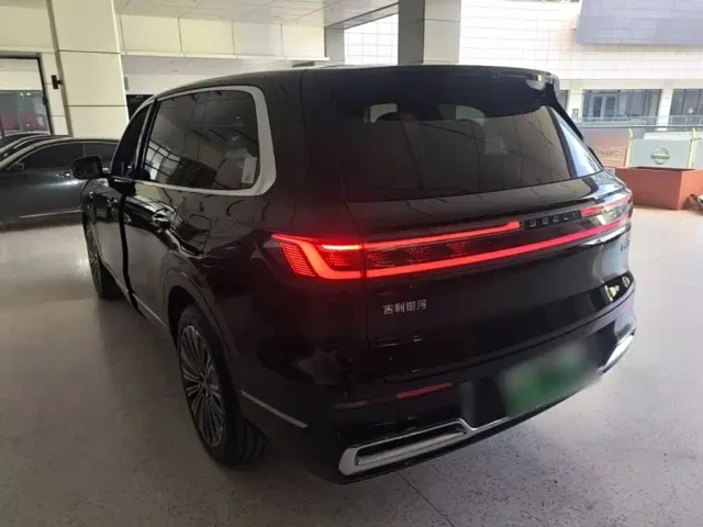 Geely Galaxy M9 — Фото автомобиля 22