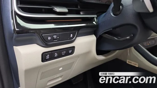 Kia Carnival 4th Gen — Фото автомобиля 27