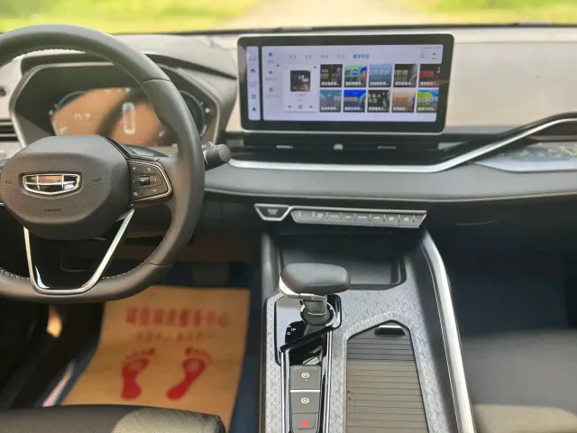 Geely Xingrui — Фото автомобиля 22