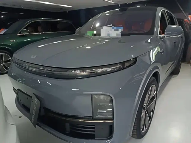 Li Auto L7 — Фото автомобиля 2