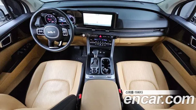 Kia Carnival Generation 4 — Фото автомобиля 7