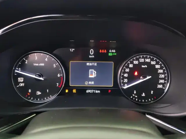 Buick Envision S — Фото автомобиля 14