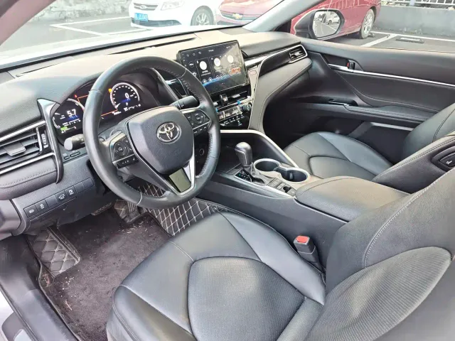 Toyota Camry — Фото автомобиля 9