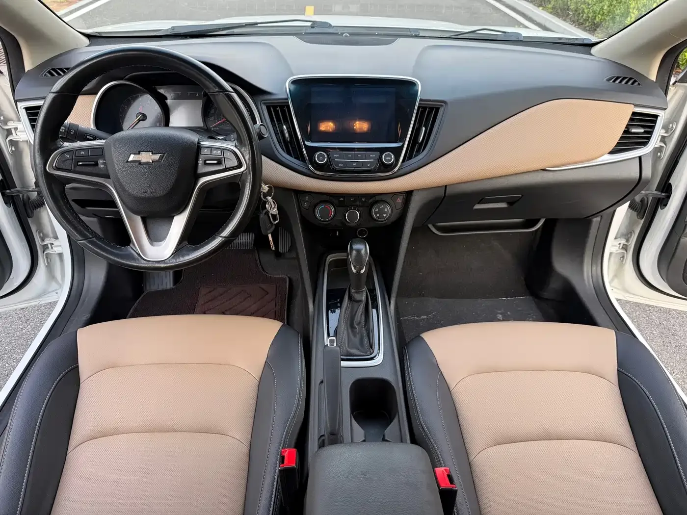 Chevrolet Monza 2022 320 Automatic Enjoyment Sunroof Edition — Фото автомобиля 14