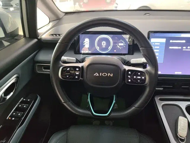 GAC Aion Y — Фото автомобиля 10