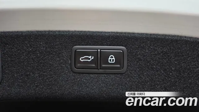 Genesis G80 Бензин 2.5 турбо AWD — Фото автомобиля 15