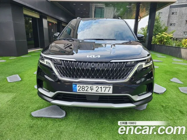 Фотография автомобиля — Kia Carnival Generation 4