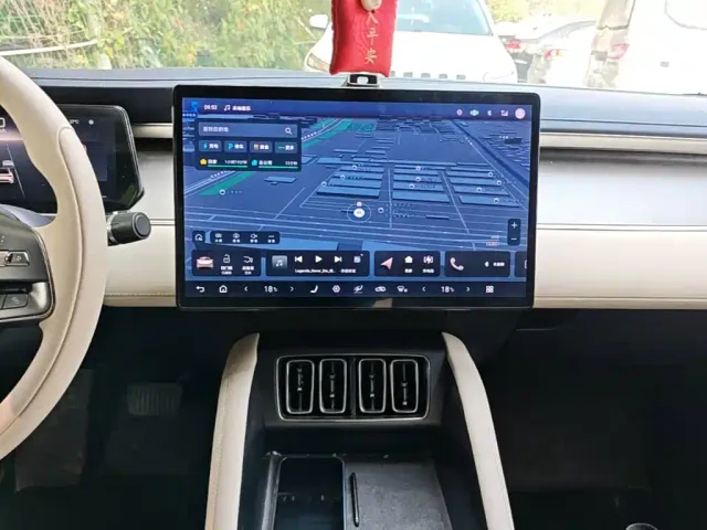 BYD Song L EV — Фото автомобиля 12