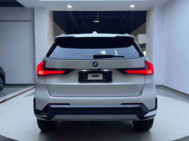 BMW X1 — Фото автомобиля 5
