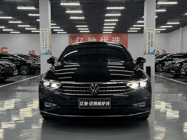 Volkswagen Magotan — Фото автомобиля 2