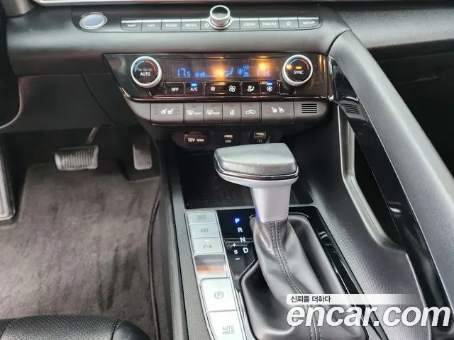 Hyundai Avante CN7 — Фото автомобиля 15