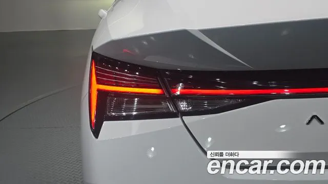 Hyundai Avante CN7 — Фото автомобиля 8