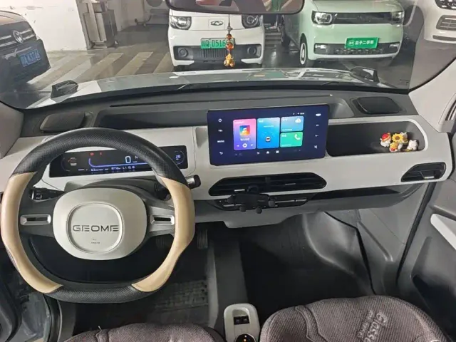 Geely Panda — Фото автомобиля 11