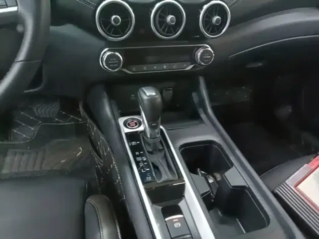 Nissan Sylphy — Фото автомобиля 13
