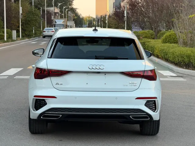 Audi A3 — Фото автомобиля 5