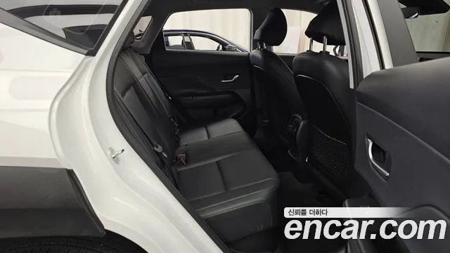 Hyundai Kona SX2 — Фото автомобиля 12
