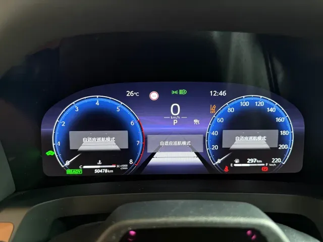 Toyota Alphard — Фото автомобиля 7