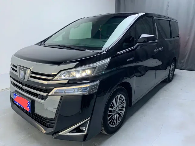 Фотография автомобиля — Toyota Vellfire