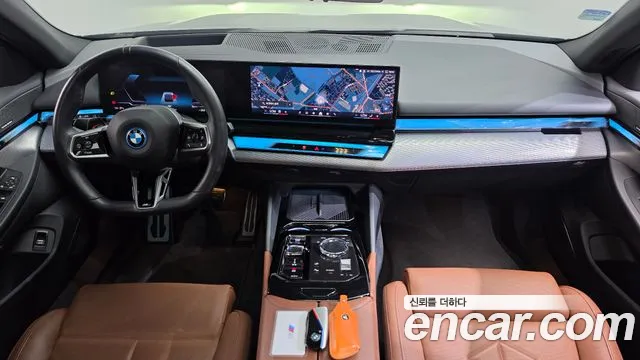 BMW i5 G60 — Фото автомобиля 6