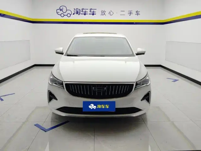 Geely Emgrand — Фото автомобиля 2