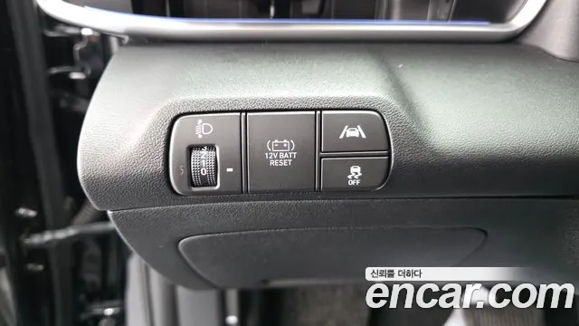 Hyundai AVANTE Modern — Фото автомобиля 29
