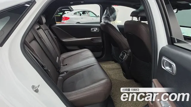 Hyundai Ioniq 6 — Фото автомобиля 16