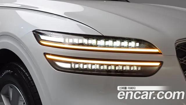 Genesis GV70 — Фото автомобиля 21