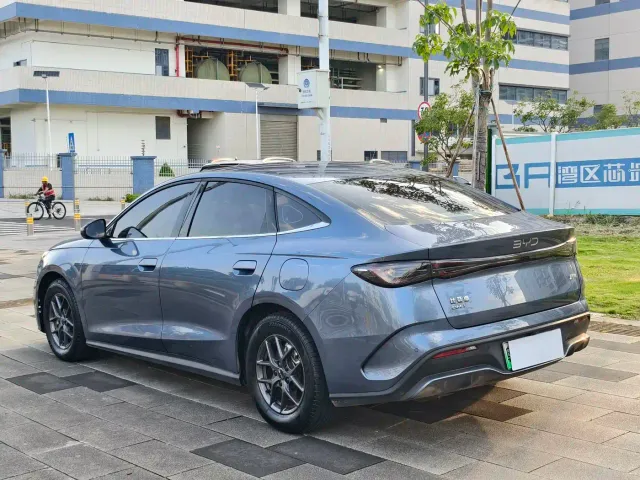 BYD Seal 06 — Фото автомобиля 18